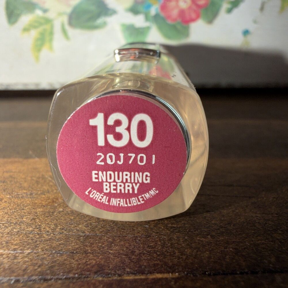L'Oréal Paris Infallible Lipstick, 130 ENDURING BERRY Silver Tube NOS tip damage